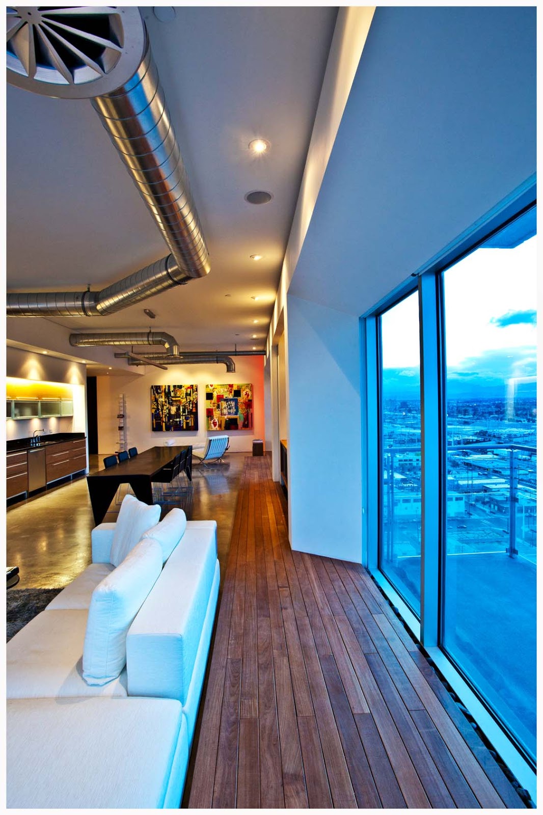 COMMERCIAL PROJECTS + EVENTS Stunning Newport Lofts Downtown Las Vegas