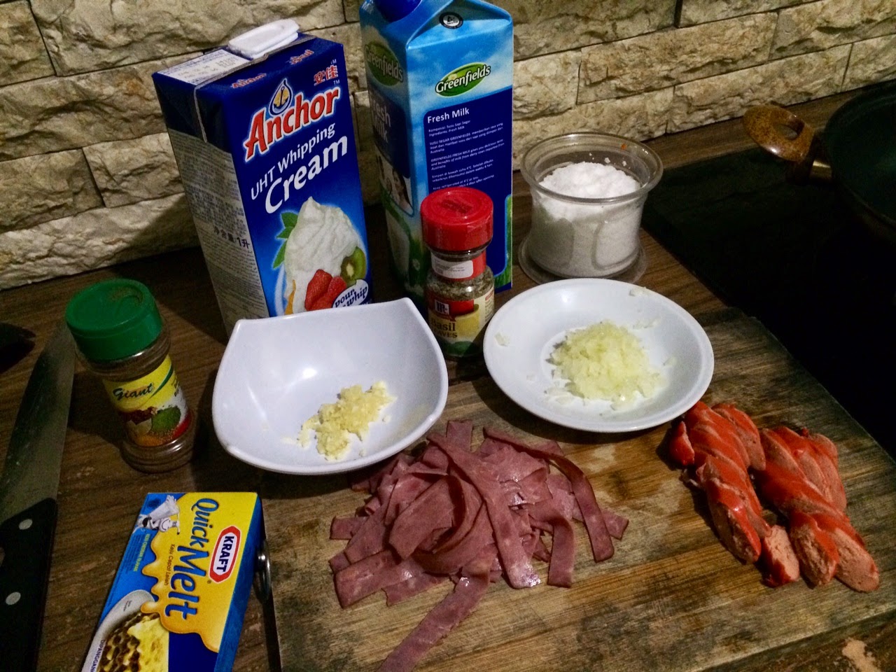 Easy Cooking With Omih : best homemade creamy carbonara 