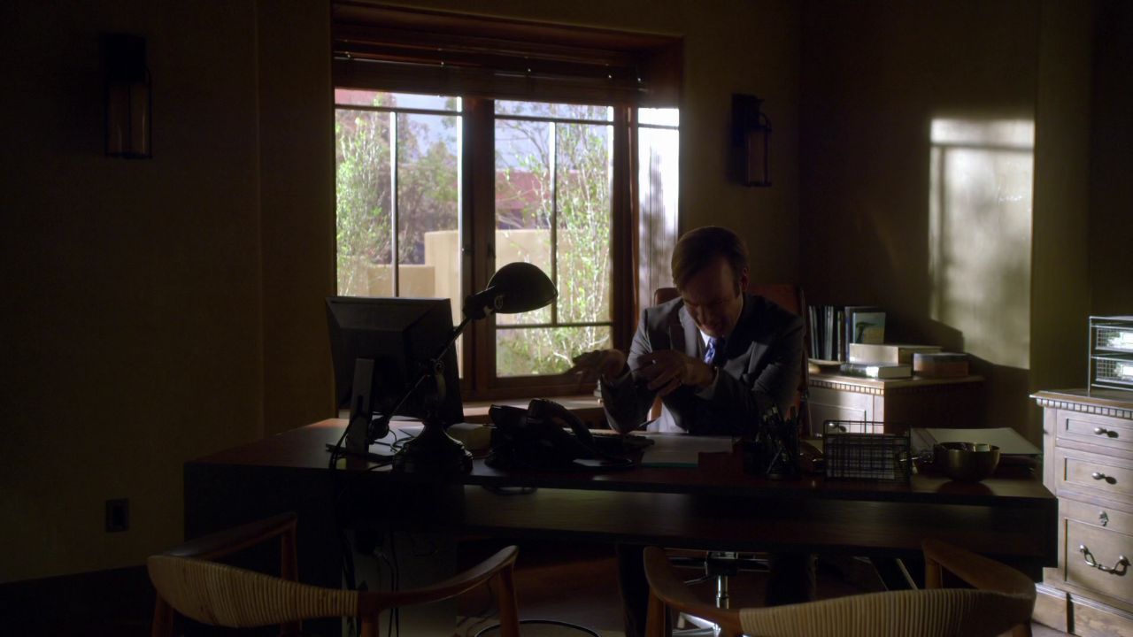 Better Call Saul Easter Eggs e Curiosidades de "Quite a Ride" 4x05
