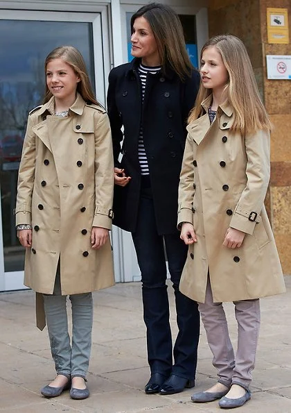 King Felipe, Queen Letizia, former Queen Sofia, Princess Leonor, Infanta Sofia and Infanta Elena