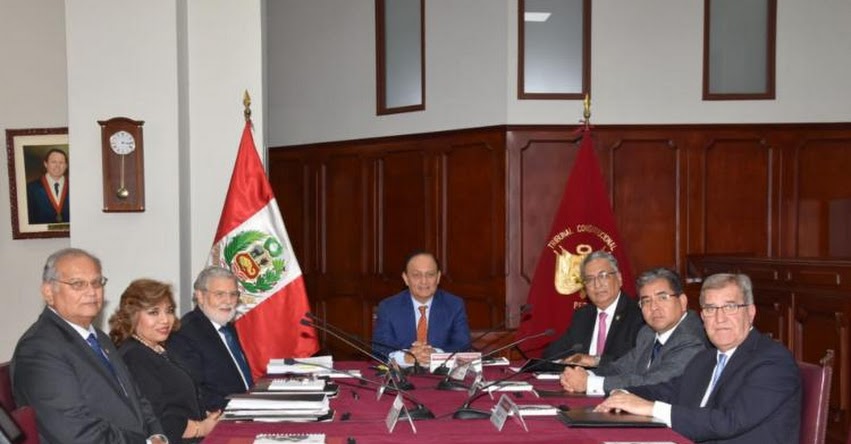 JNJ: Concurso público para elegir a miembros de la Junta Nacional de Justicia tendrá seis etapas (RES. Nº 002-2019-CE) www.jnj.gob.pe JNJ: Concurso público para elegir a miembros de la Junta Nacional de Justicia tendrá seis etapas (RES. Nº 002-2019-CE) www.jnj.gob.pe
