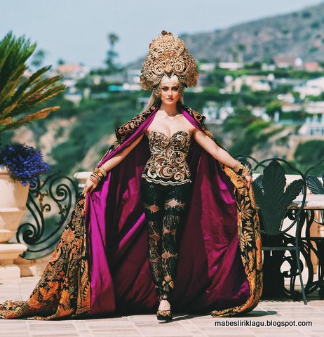 Lirik Lagu Long As I Get Paid - Agnez Mo | Mabes Lirik