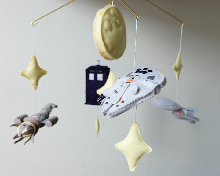Knitknitknits Sci Fi Mobile