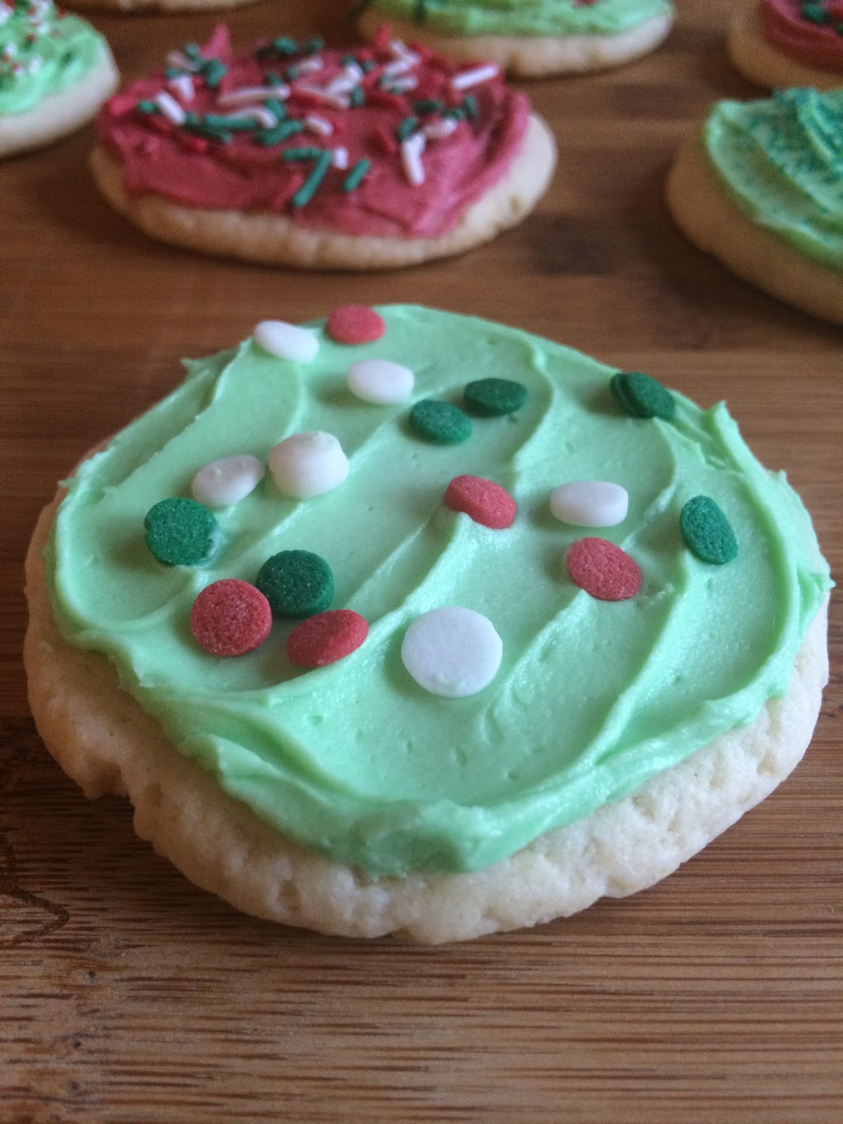 My Tiny Oven: Soft & Cakey Christmas Sugar Cookies