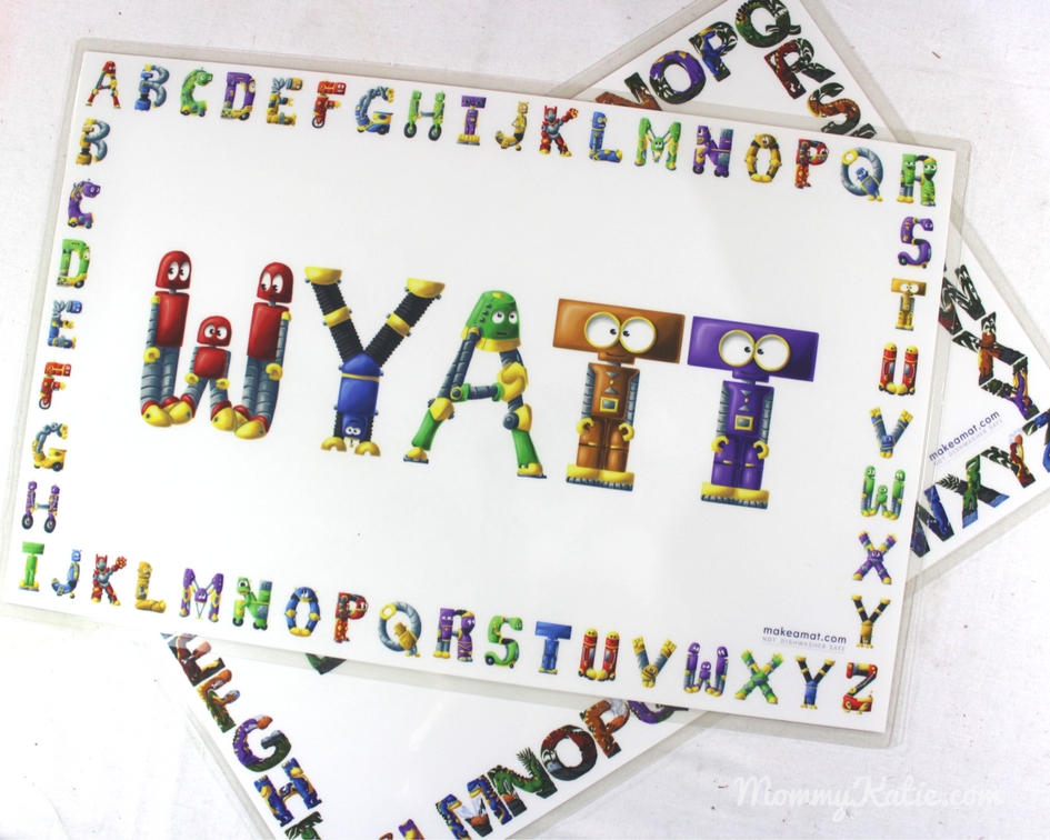 #Giveaway Personalized Placemats from Make A Mat