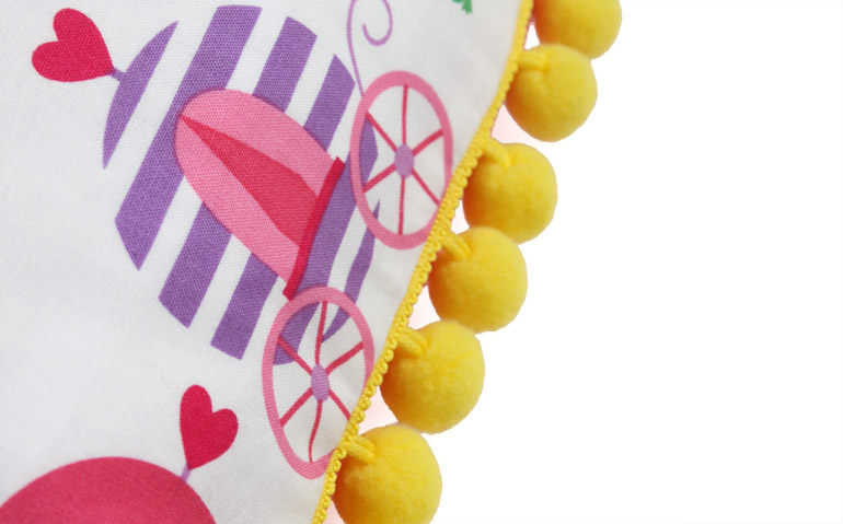 diy pom pom cushion cover
