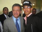 Estudiante de Periodismo felicita a Roberto Marchena por  plataformas comunicacional   de la DICOM