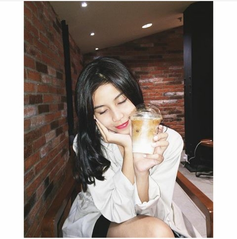 Tutorial Edit Foto Ala Selegram Awkarin | Sembile: Tutorial Edit Foto