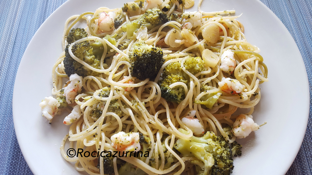 La Pitanza Cazurrina PASTA CON GAMBAS AL AJILLO Y BRÓCOLI