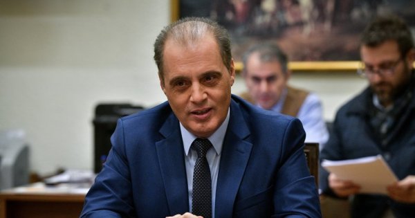 Βελόπουλος ΕΣΡ: «Εξοντώνετε την πολυφωνία και αφήνετε τον κόσμο των καναλιών άνεργο» Ξέρει σε ποιους ανήκει? Βελόπουλος ΕΣΡ: «Εξοντώνετε την πολυφωνία και αφήνετε τον κόσμο των καναλιών άνεργο» Ξέρει σε ποιους ανήκει?