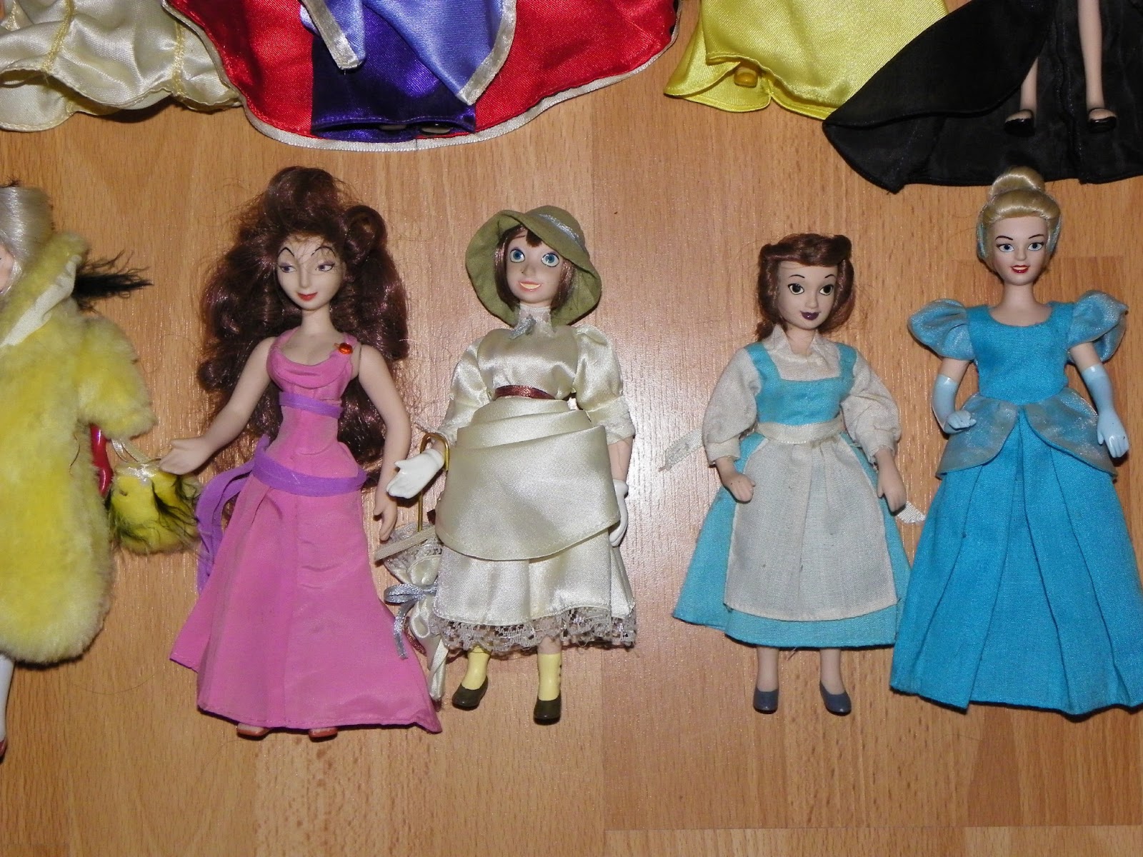 muñecas de porcelana morenas