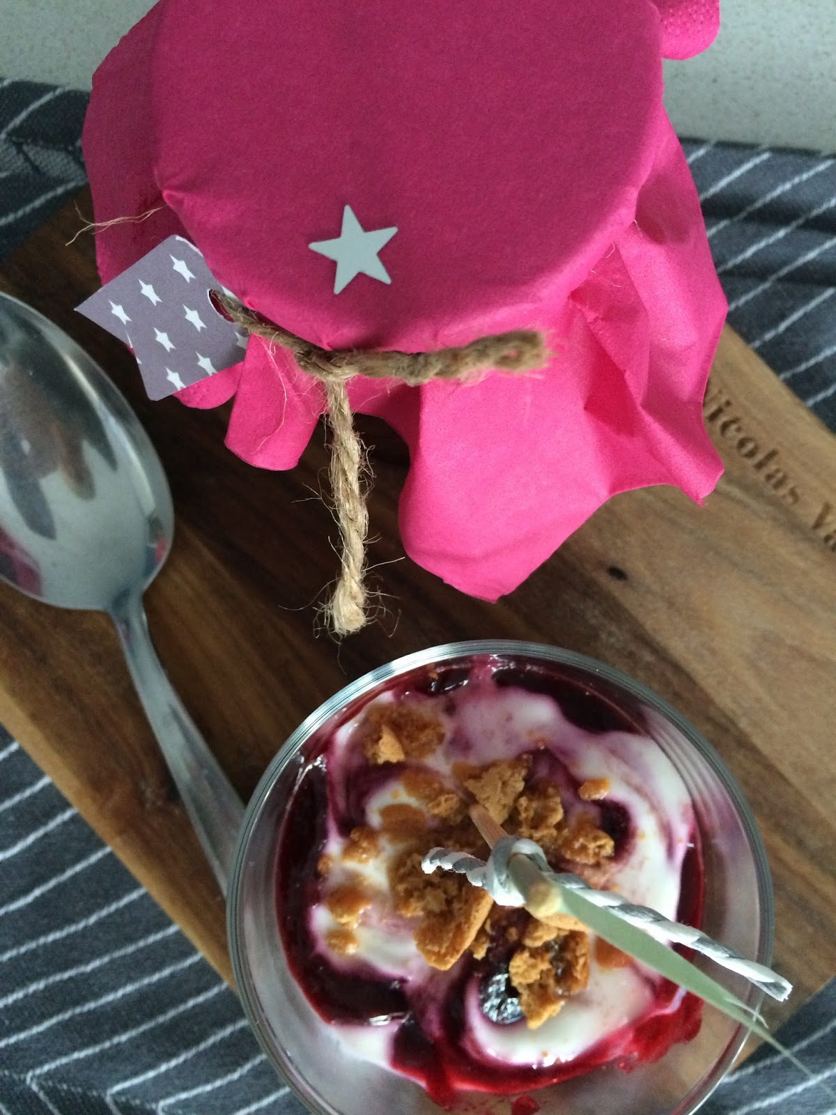 dieZuckerbäckerei: Brombeer-Gewürz-Marmelade mit Schuss!
