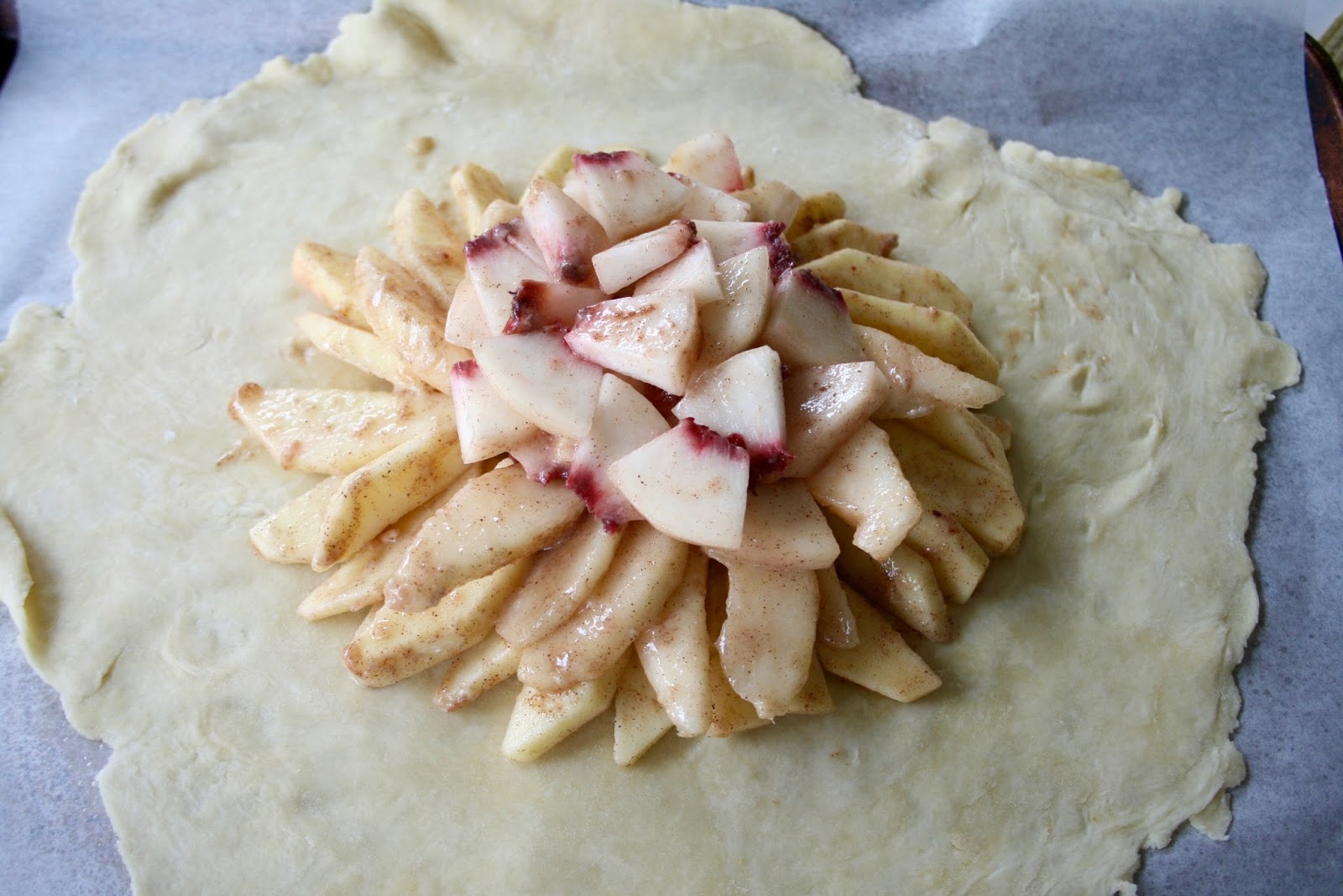 tune 'n fork Fall Fruit Galette