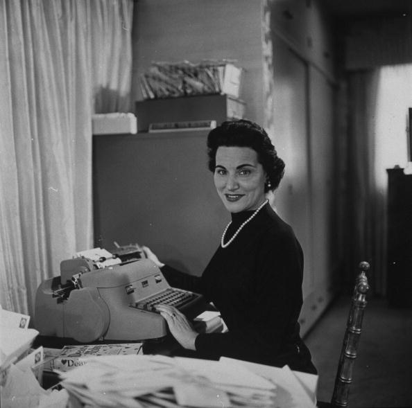 oz.Typewriter Writers, Actors and Other Celebrities with their Typewriters