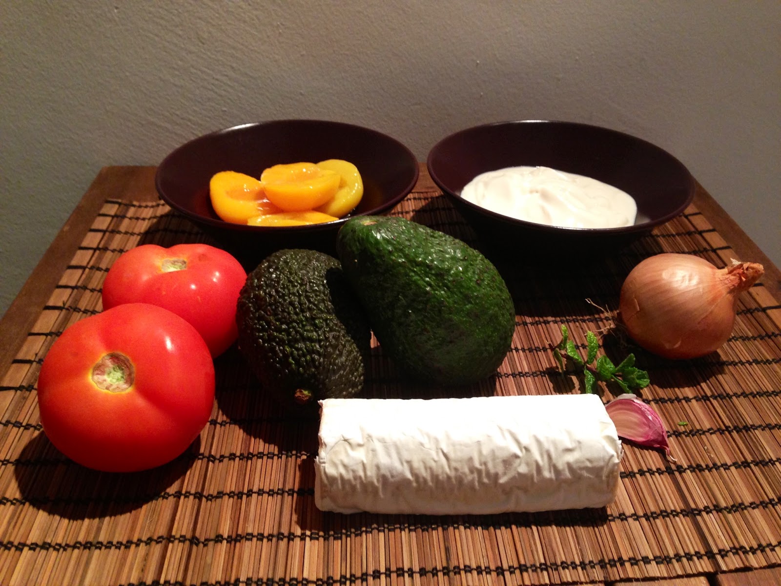 EL RITMO EN LOS FOGONES: ABANICOS DE AGUACATE CON SALSA DE YOGUR Y ...