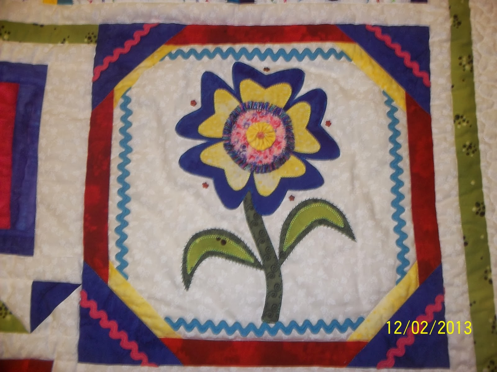 Quilts & Lace Stitcher's Garden 2 Quilt