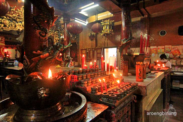 kelenteng hong tiek hian surabaya