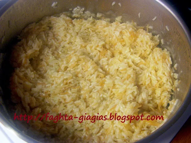 Τα φαγητά της γιαγιάς - Ρύζι με φιδέ