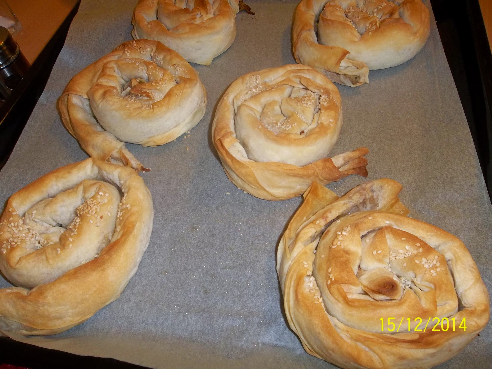 pratik yemek tarifleri BOŞNAK BÖREĞİ