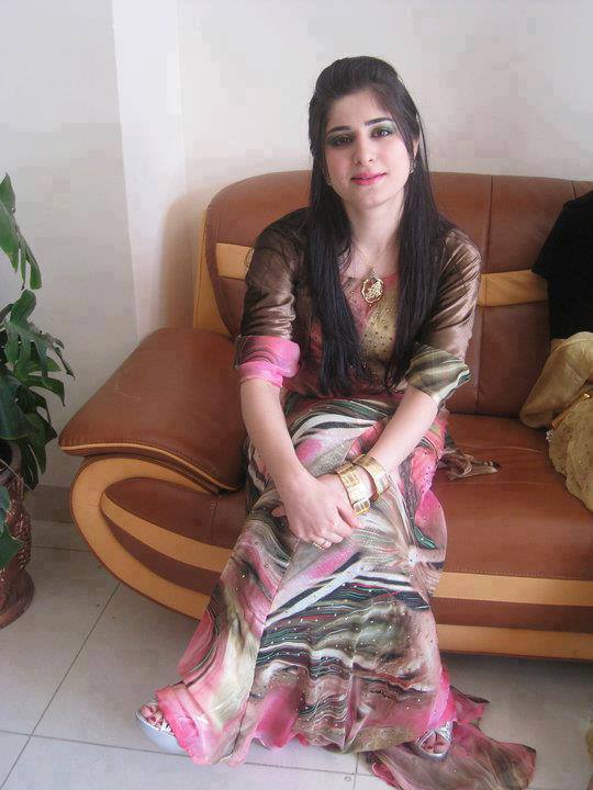Pakistani Desi Girls Pictures  South Indian Actresses Pics-1014