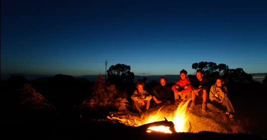 Susunan dan Tata Cara Upacara Api Unggun Kilas Nusantara