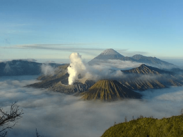 Cerita Rakyat - Legenda Gunung Bromo Singkat