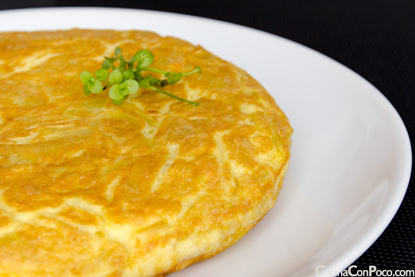 tortilla-de-patatas-receta-paso-a-paso-CocinaConPoco.com-113.jpg