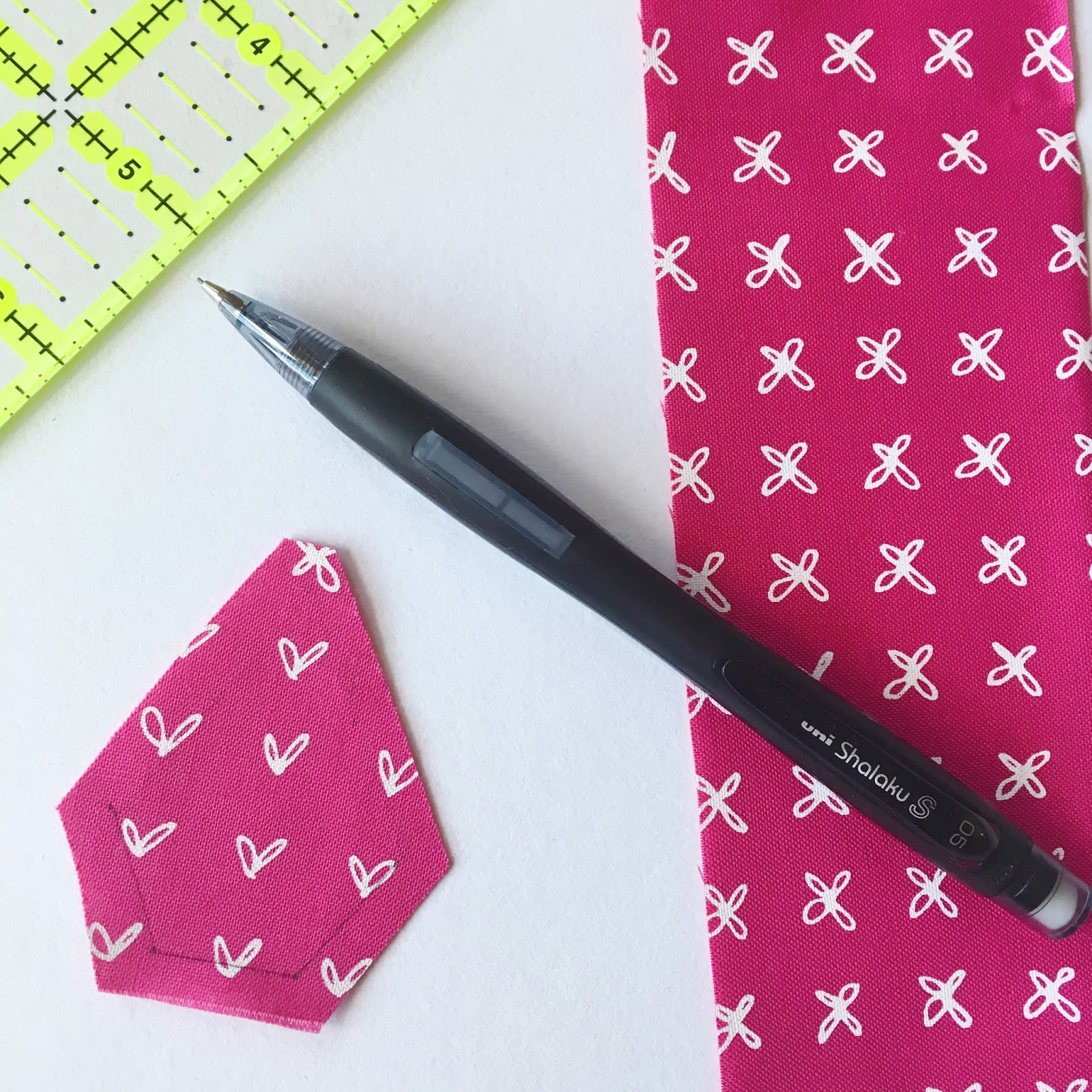 pencil pens and quilt labels / CHARM ABOUT YOU