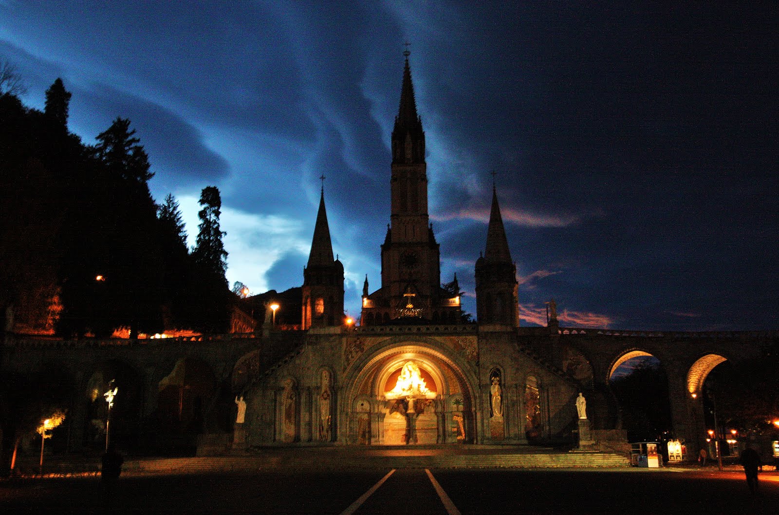 Lourdes, France {Part II of VII} The Wandering Stardust Singaporean
