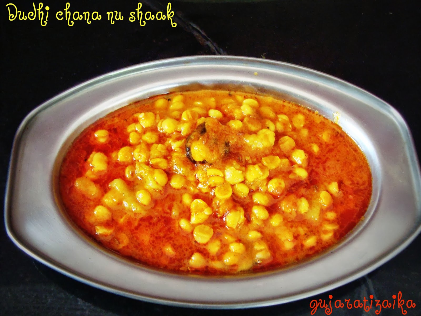 Gujarati Zaika Dudhi chana nu shaak (Bottle gourd Bengal Gram Dal