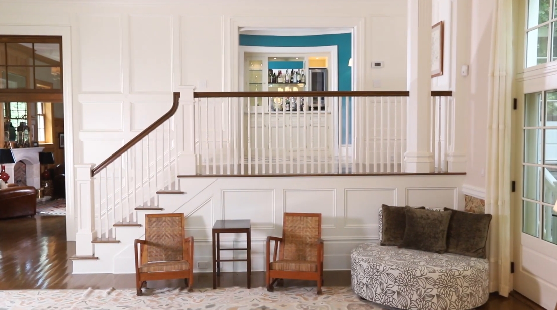 Tour 50 Middle Ln, East Hampton, NY vs. 29 Interior Design Photos