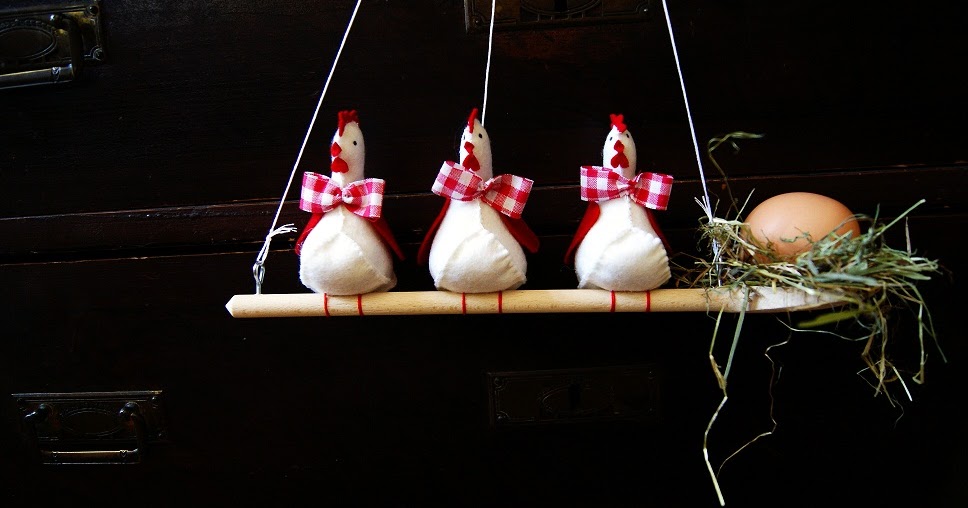 Wildres: drei Küchenhühner