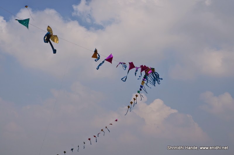 Mysuru Dasara kite flying competition 2014 eNidhi India Travel Blog