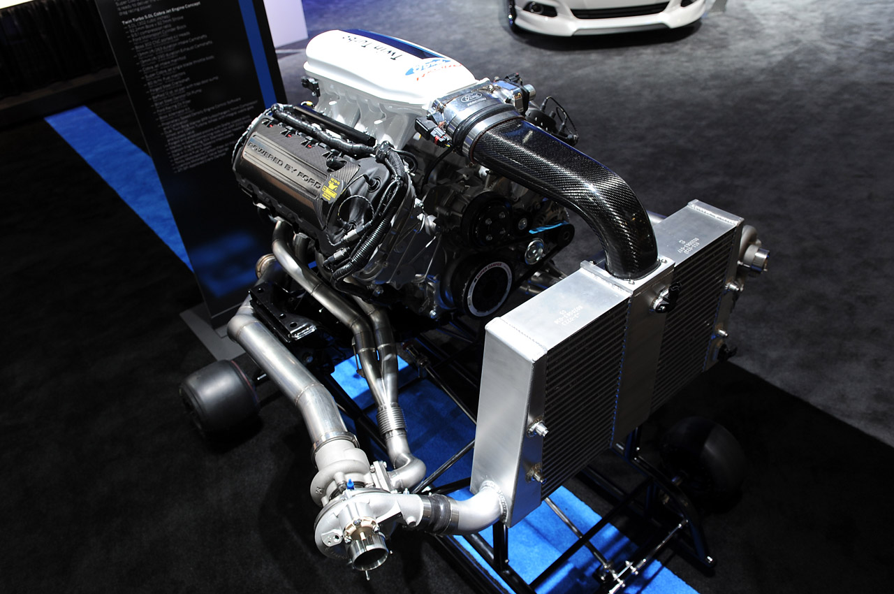 302 Cubic inch twin turbo supercharged ford engine