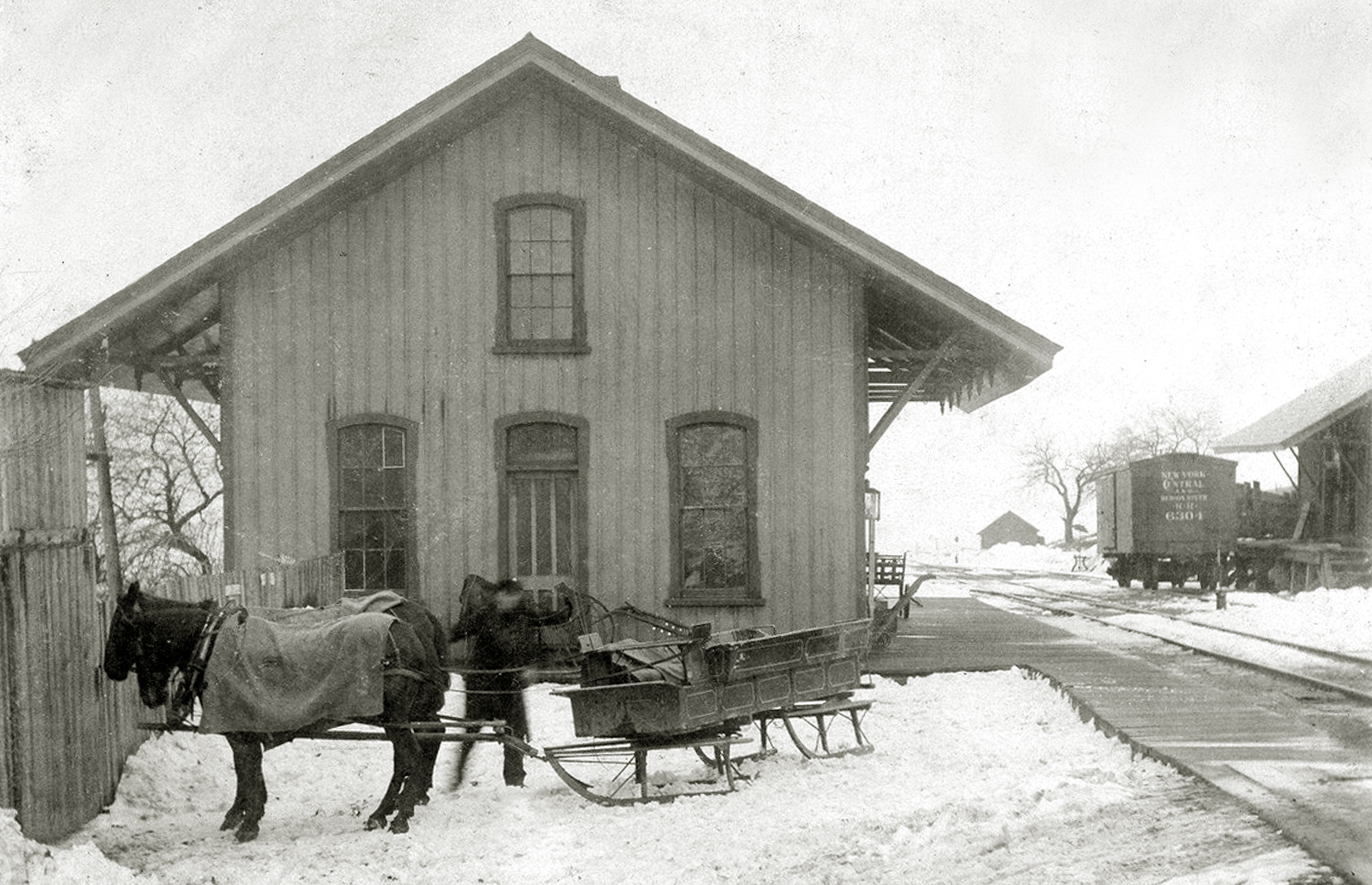 Vintage Railroad Pictures N.Y.O. & W. Depot at Oxford, N.Y.
