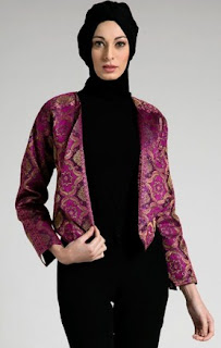 30 Model Outerwear Muslimah Yang Paling Trend Terbaru Tahun Ini 30 Model Outerwear Muslimah Yang Paling Trend Terbaru Tahun Ini