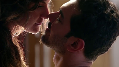 Zareen Khan & Abhinav Shukla HD Photo In Aksar 2 Zareen Khan & Abhinav Shukla HD Photo In Aksar 2