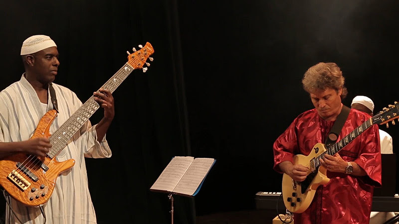 Los Hermanos Arango - ¨Iyesá pá Ochún¨ - Videoclip - Dirección: Mayra María García. Portal Del Vídeo Clip Cubano - 05 Los Hermanos Arango - ¨Iyesá pá Ochún¨ - Videoclip - Dirección: Mayra María García. Portal Del Vídeo Clip Cubano - 05