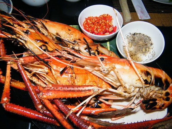 Đặc sản Đồng Tháp: Tôm càng xanh nướng Đặc sản Đồng Tháp: Tôm càng xanh nướng