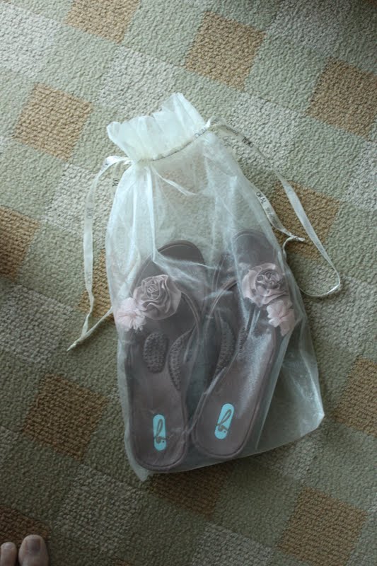 Susan's Disney Family OKA b. Shoes Review (And a Giveaway)