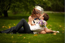 wedding park romantic couple couples wallpapers romance cute most hugging making kissing bench sitting quotes sad laying alone phones computer