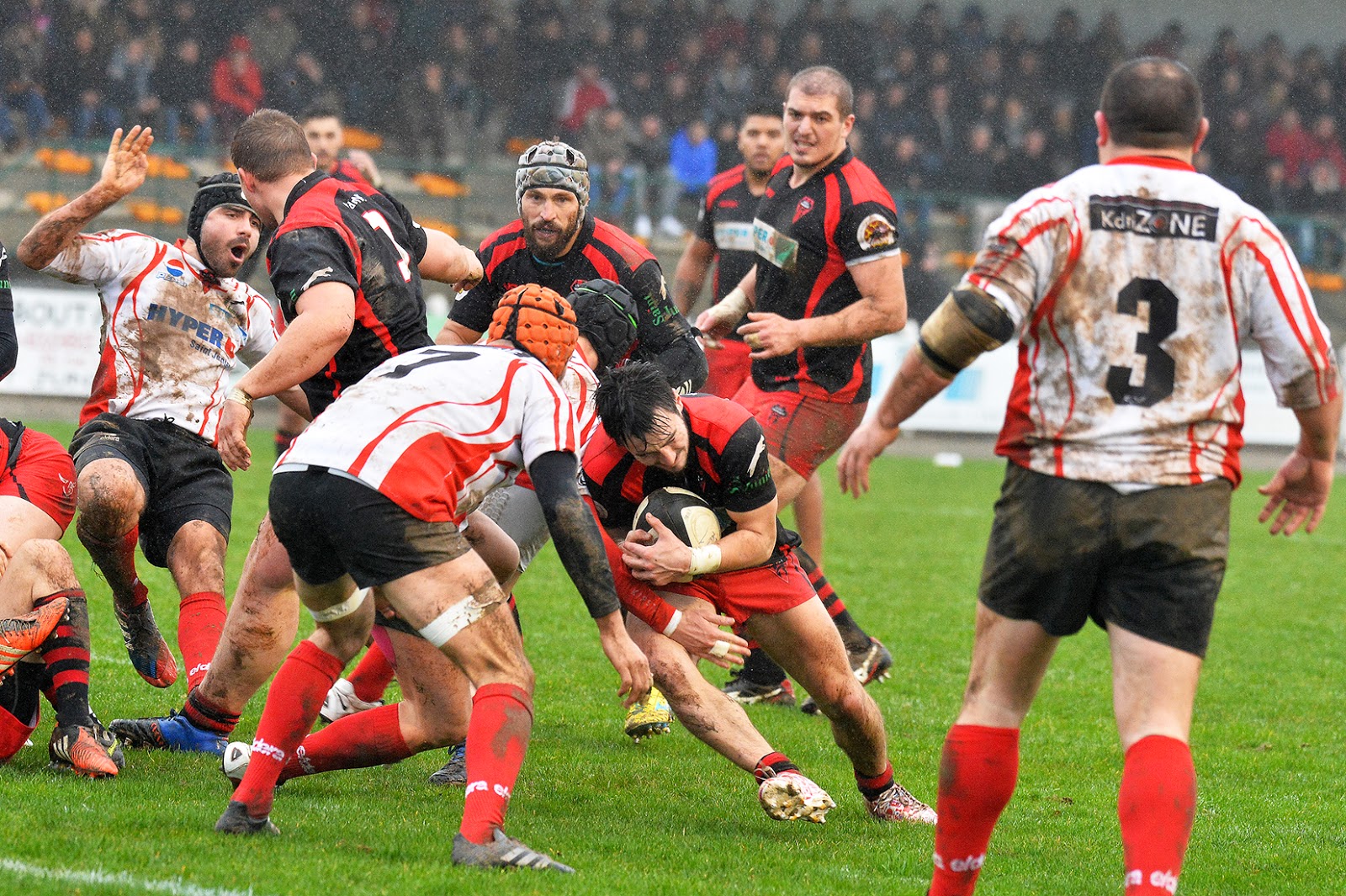 Rugby F2 ASSJ SaintYrieix, un derby bien arrosé...