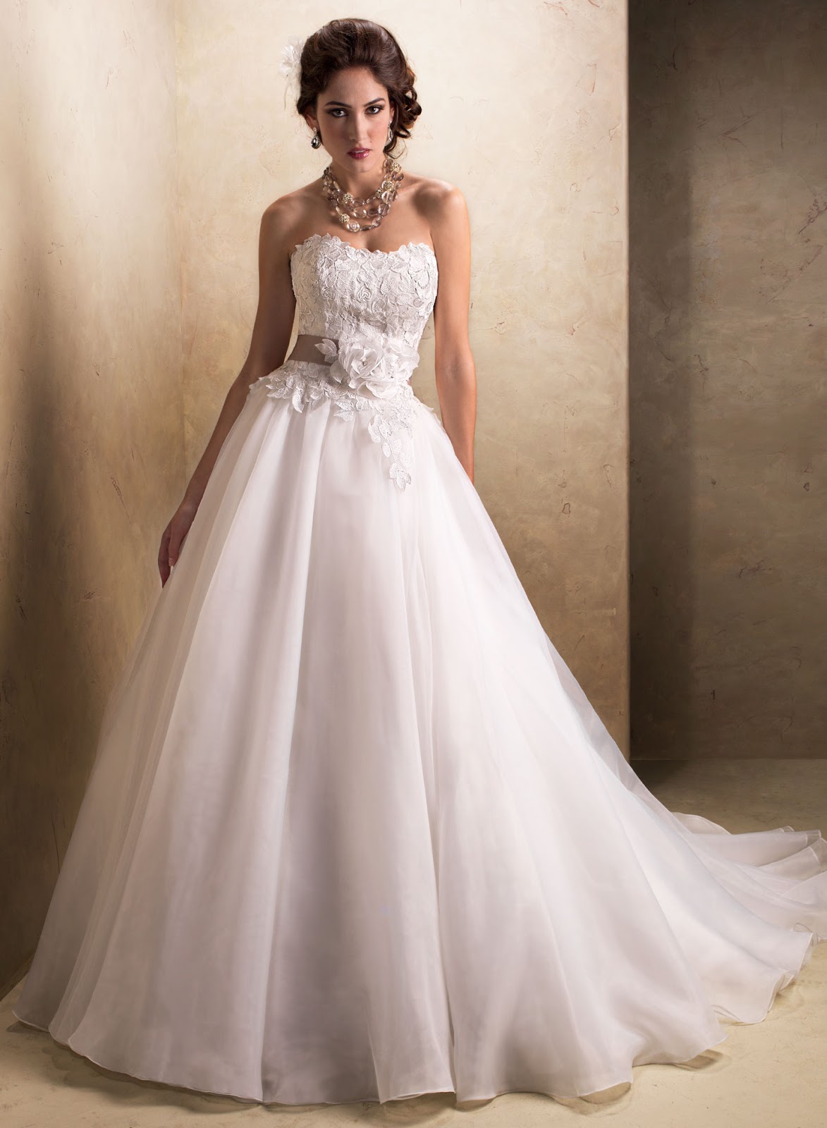 IN LOVE WITH BEAUTY: Maggie Sottero Wedding Dresses - part 1