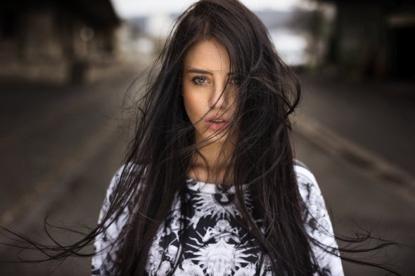 As lindas modelos com os cabelos ao vento na fotografia fashion de Martin Kühn Martin Kühn 500px fotografia mulheres modelos fashion beleza lindas cabelos esvoaçantes vento