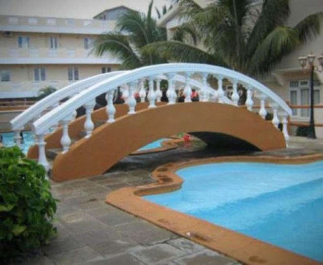 Estas construções foram um total fracasso só complicaram a vida das pessoas elfandarilha