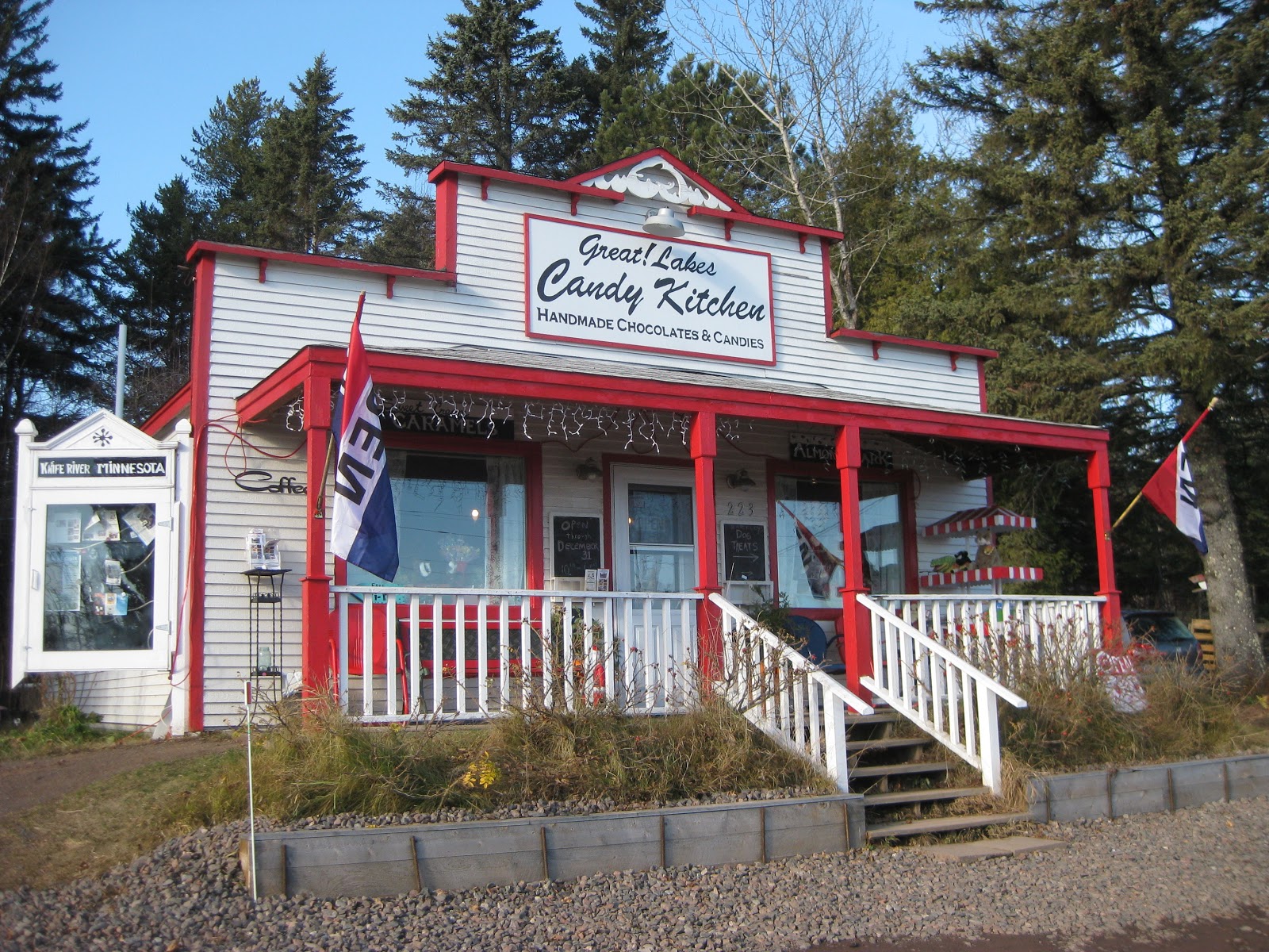 In Duluth Great ! Lakes Candy Kitchen