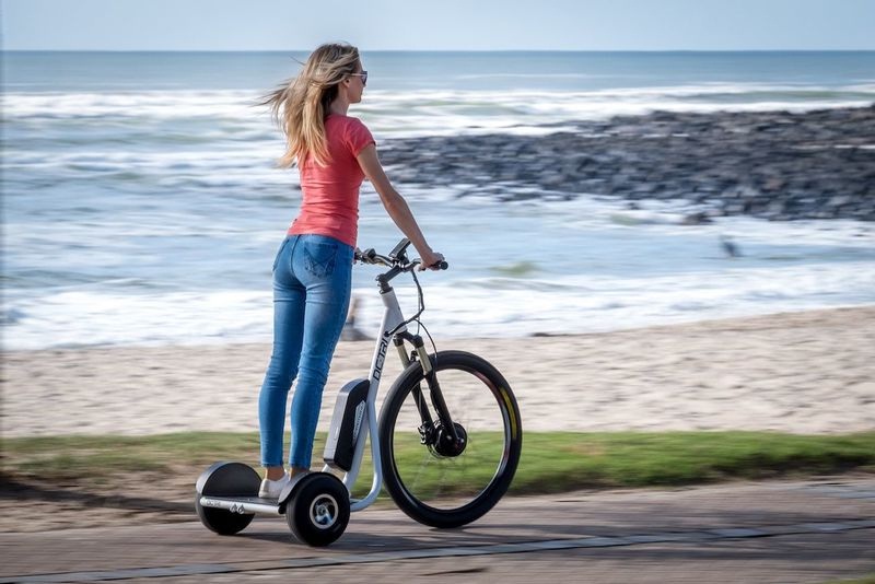 Últimas Tendencias Las Trike Bikes 'DCTri' StandUp Electric