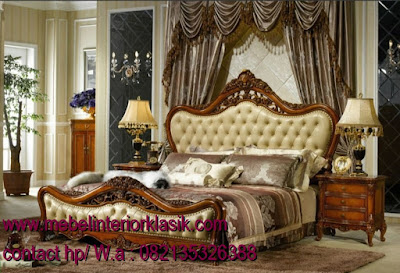 Mebel jati ukir Jepara,Mebel Interior jati klasik,toko Mebel jati,suppler mebel jepara,jual dipan jati ukir klasik mewah cat duco french vintage Mebel jati ukir Jepara,Mebel Interior jati klasik,toko Mebel jati,suppler mebel jepara,jual dipan jati ukir klasik mewah cat duco french vintage