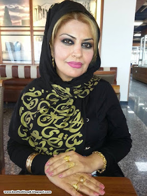 Latest Hijab Styles For Muslim Girls www.igvv.blogspot.com