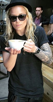Ashlyn Harris Former USWNT star hopes FIFA allows OneLove armbands at  Womens World Cup Your actions speak louder than your words  CNN